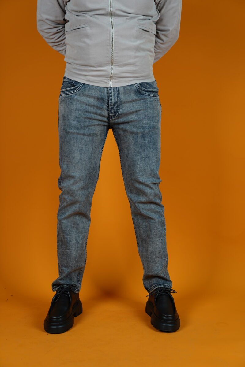 STRAIGHT FIT SALVADOR 01 JEANS B6000